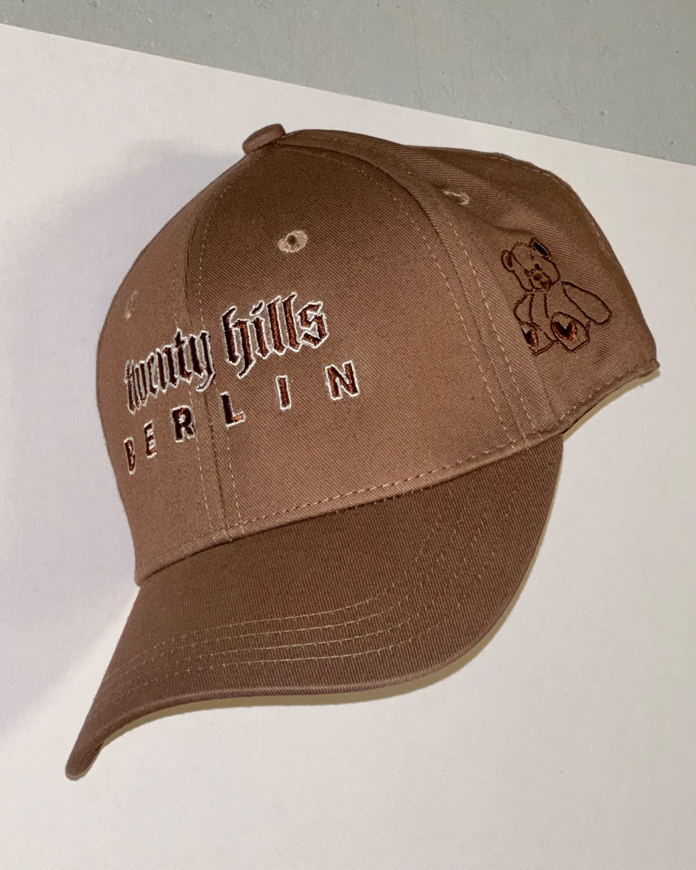 Teddy Cap (Mocha Mousse)