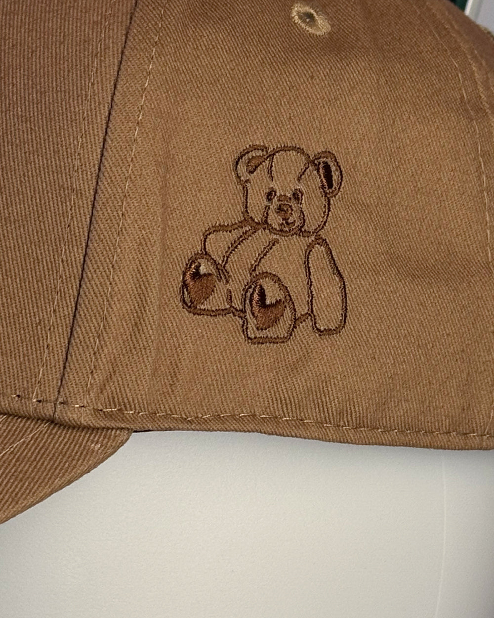 Teddy Cap (Mocha Mousse)