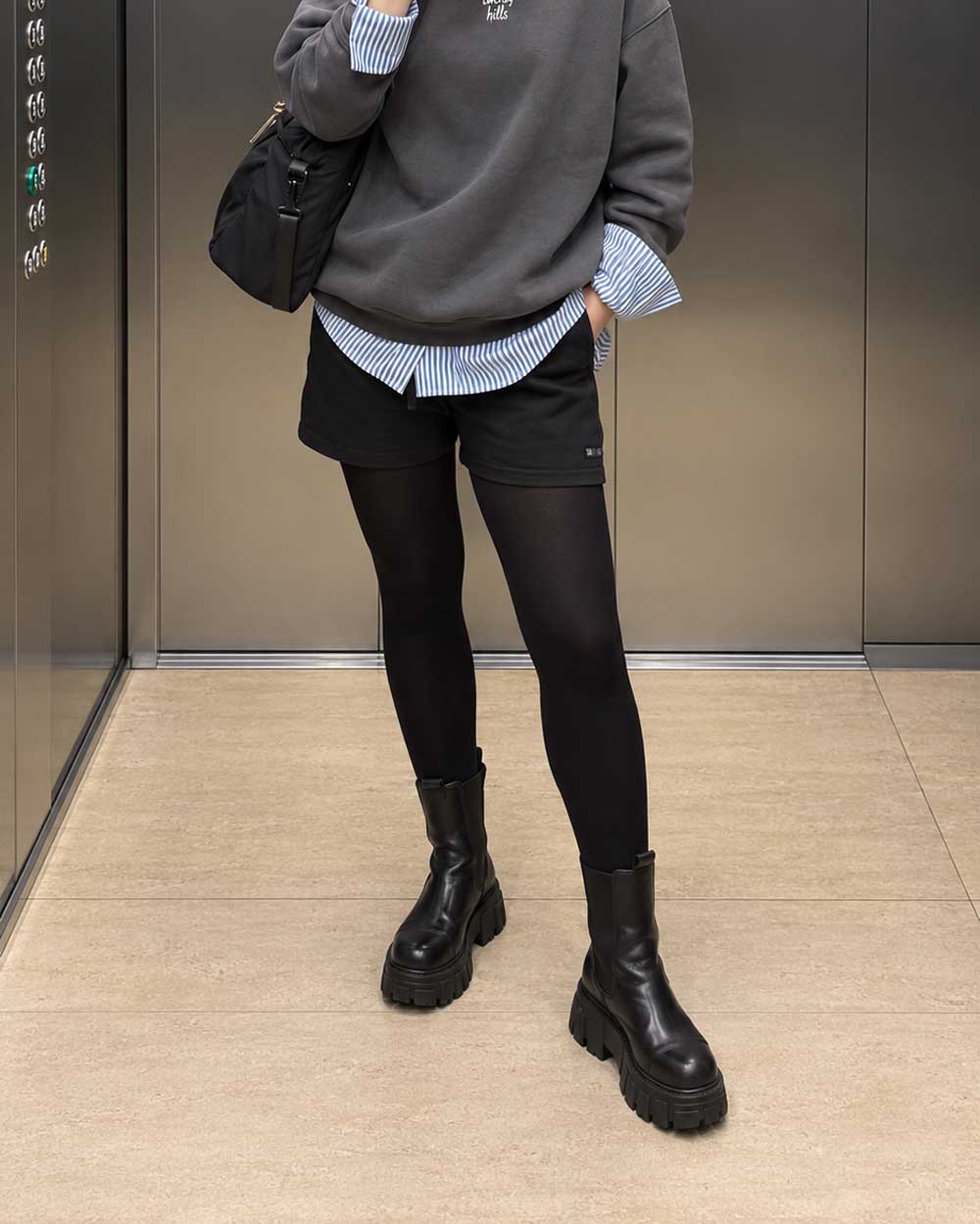 Unisex Sweat Shorts (Black)