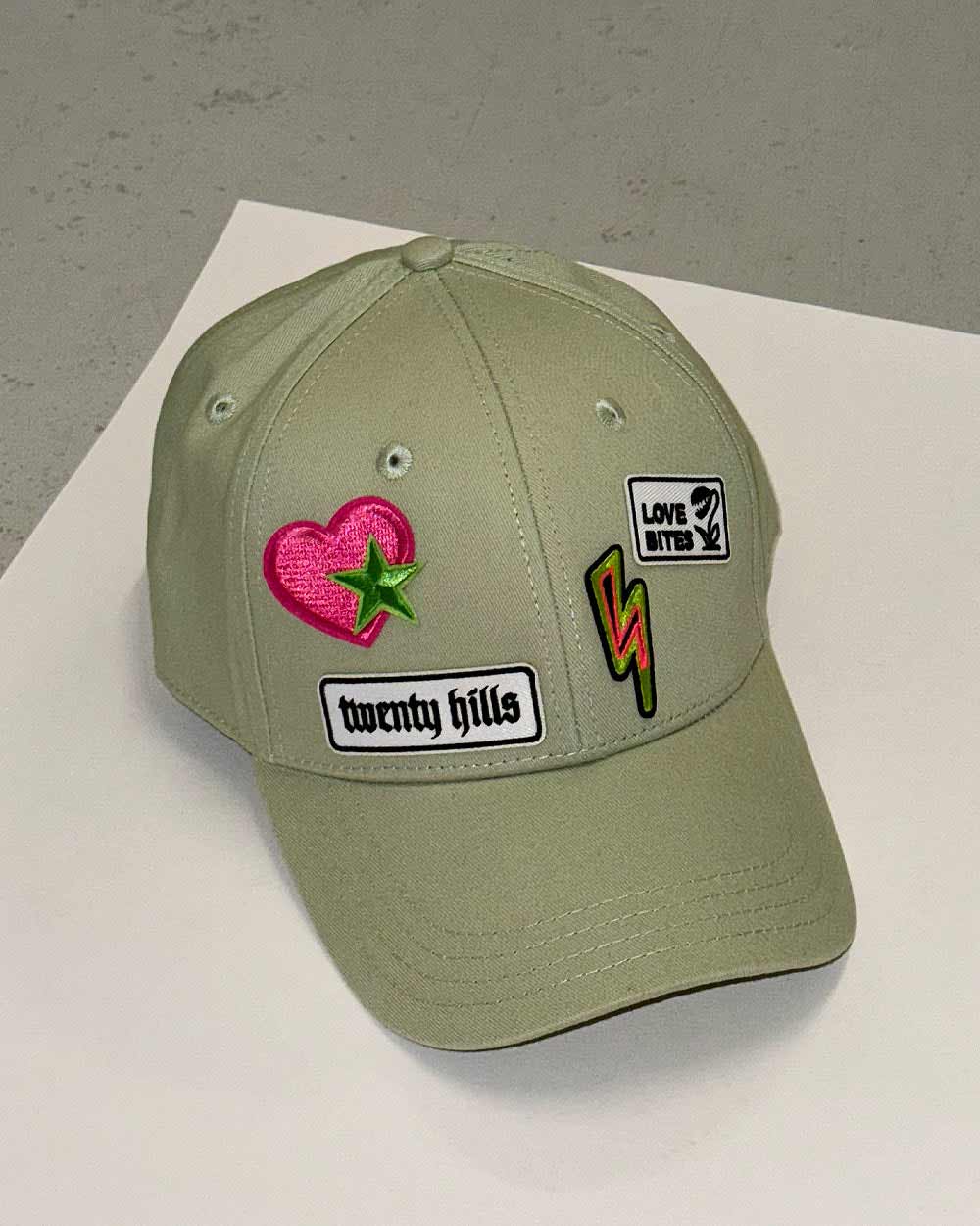 LOVE BITES Cap (Pear Green)